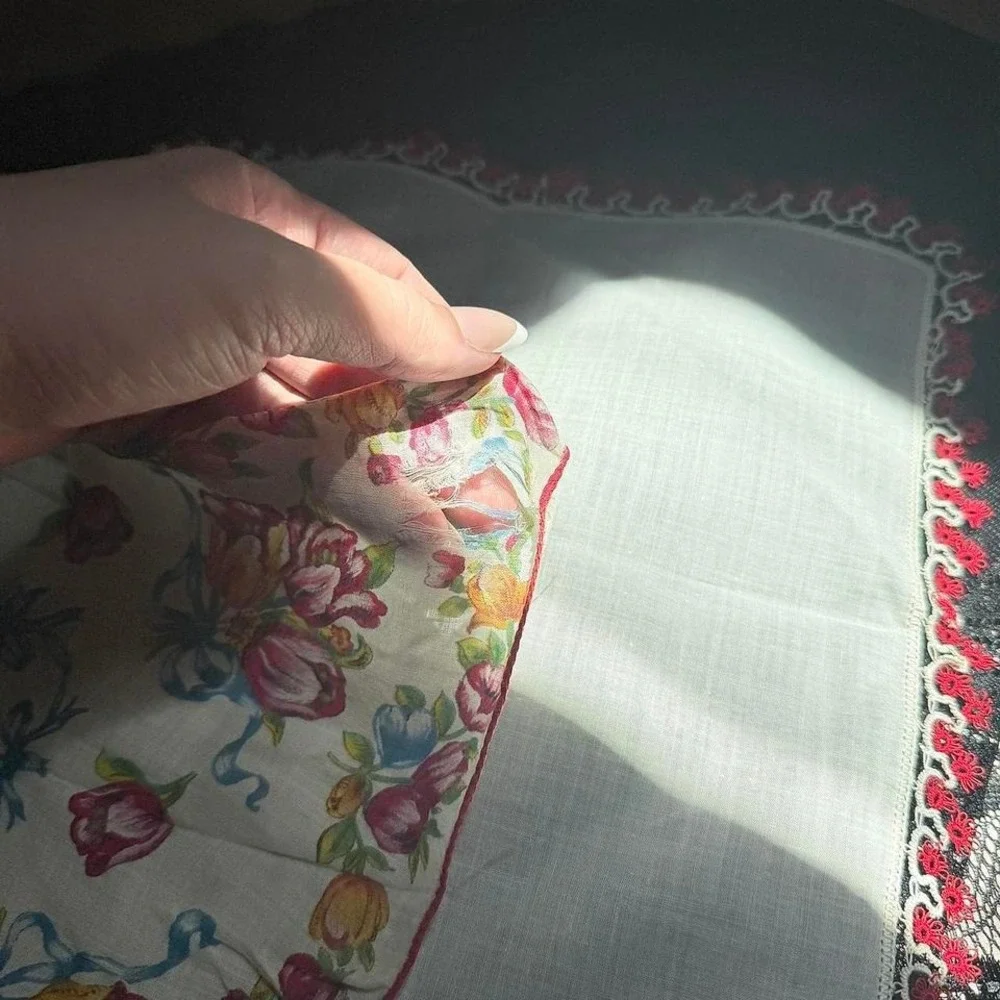 Vintage‎ handkerchief scarf bundle